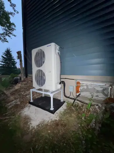 Panasonic heat pump, rural install